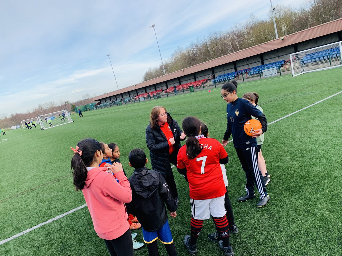 WestRidingFA's tweet photo. Fantastic morning with the launch of the @readystdyactive Women’s small sided league &amp; session for girls aged 8-12 delivered by Community Champion Paula Crowther.  Really excited to work with Rashida Saloo (RSA) &amp; Ryan Canadine @htafcfoundation on developing more opportunities 😊 https://t.co/ARbmIo91DR