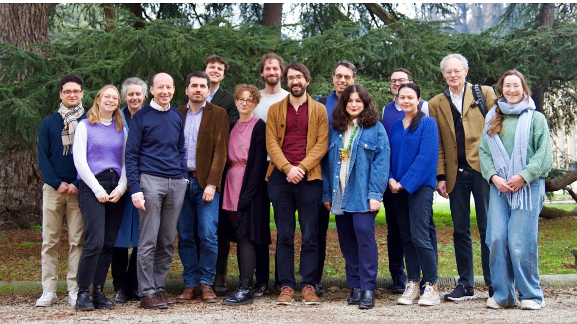 jennyporlando's tweet photo. Intense but incredibly rewarding few days at @eui_law exchanging thoughts on new ‘European Society’ project held in collaboration with the @MPILheidelberg. 

Presented a paper on ‘In-/Exclusion in European Society’ with the phenomenal @silviasteiningr. 

Link below 👇🏼 https://t.co/KgdzICzfbJ