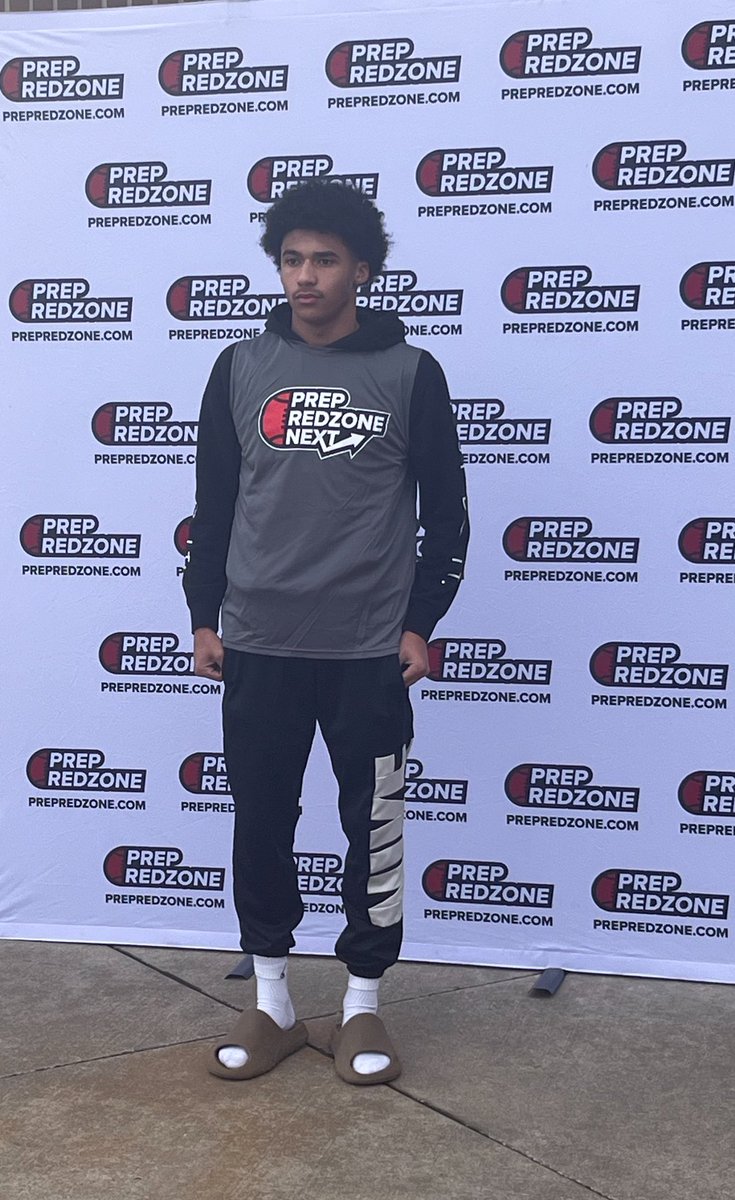 Fat Dudes Dondo (@daradondo) on Twitter photo 5’10
150 pounds
Dual Threat QB
Ball Hawk Free Safety
<a href="/Zane_Owens1/">Zane Owens</a>
Aka Zane Train
He’s coming for it all
#PrepRedZone 5’10
150 pounds
Dual Threat QB
Ball Hawk Free Safety
<a href="/Zane_Owens1/">Zane Owens</a>
Aka Zane Train
He’s coming for it all
#PrepRedZone