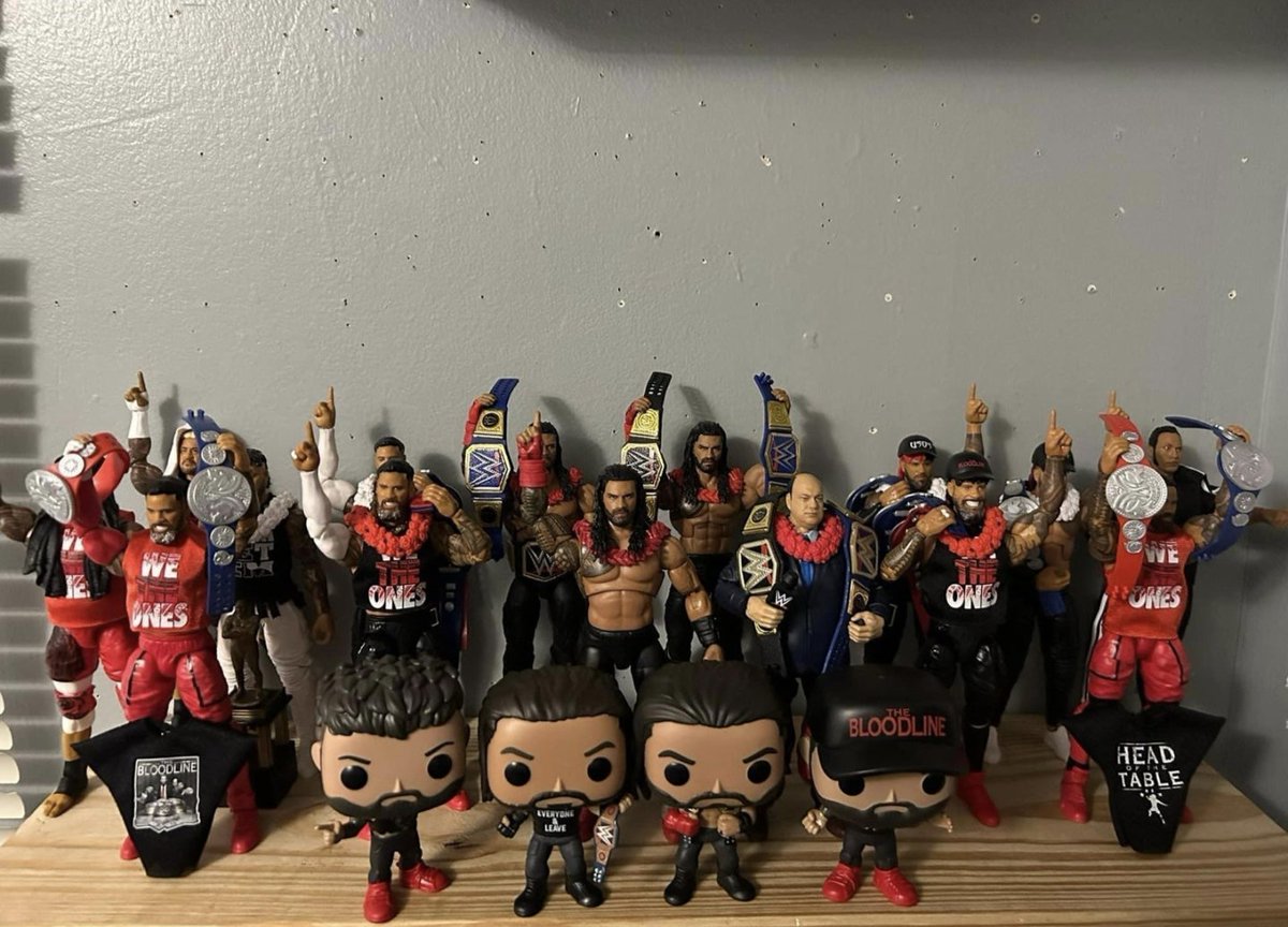 RGTube's tweet image. If there's one thing I really wanna win it's the Slim Jim car. I've wanted it since day one. I still want that Nascar that has Randy on it. @TrueKofi Destroyed it.  #WWExSlimJimCarSweepstakes