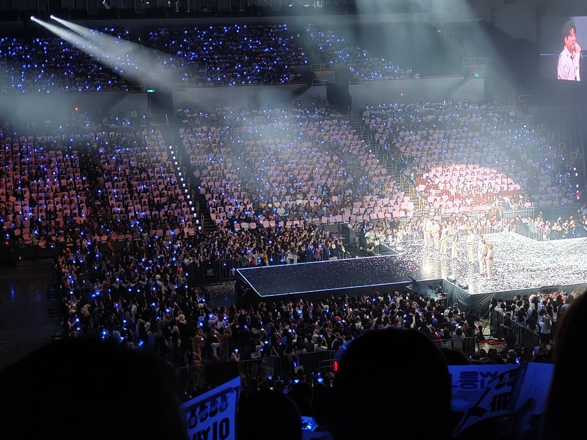 KTbony's tweet photo. 我真的好愛你們
髮窟
💙

#SuperJuniorFanPartyinKaohsiung  #superjunior #leetuek #kimheechul #yesung #singdong #eunhyuk #siwon #donghae #ryeowook #kyuhyun https://t.co/ArsuJC1CoR