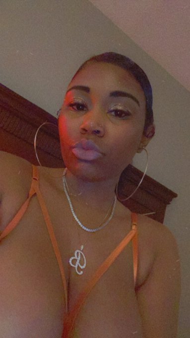 🐅👑🍭 https://t.co/aLn6HtGdLs<a href="/tag/newprofilepic"class="tags"><span>#newprofilepic</span></a>