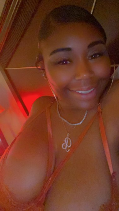 🐅👑🍭 https://t.co/aLn6HtGdLs<a href="/tag/newprofilepic"class="tags"><span>#newprofilepic</span></a>