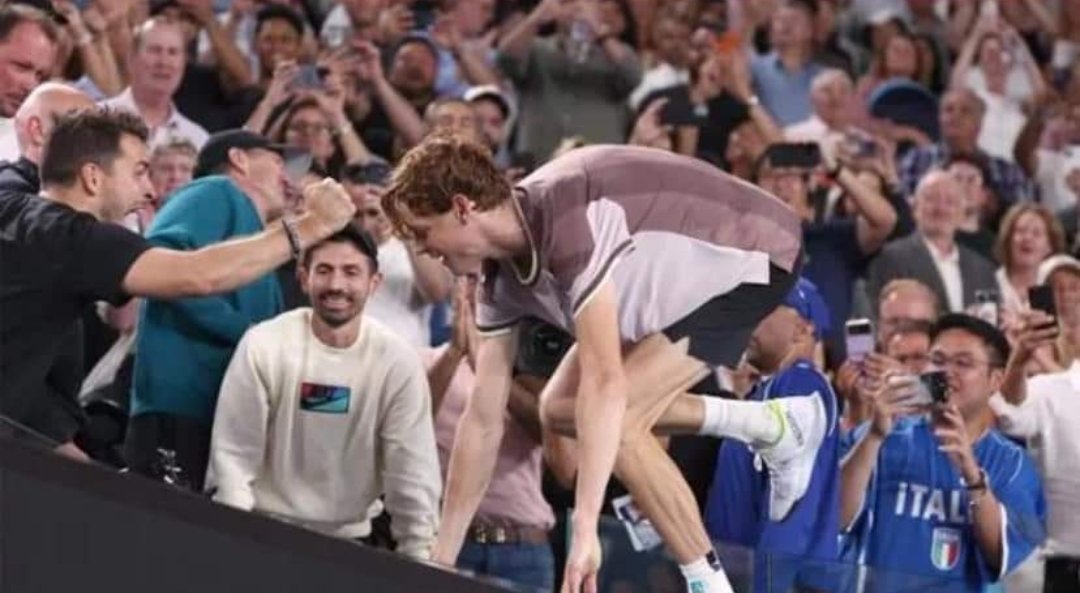 Jannik #Sinner: capacità, determinazione, estro e motivazione. Quando la voglia di farcela supera ogni ostacolo. Una vittoria strepitosa!