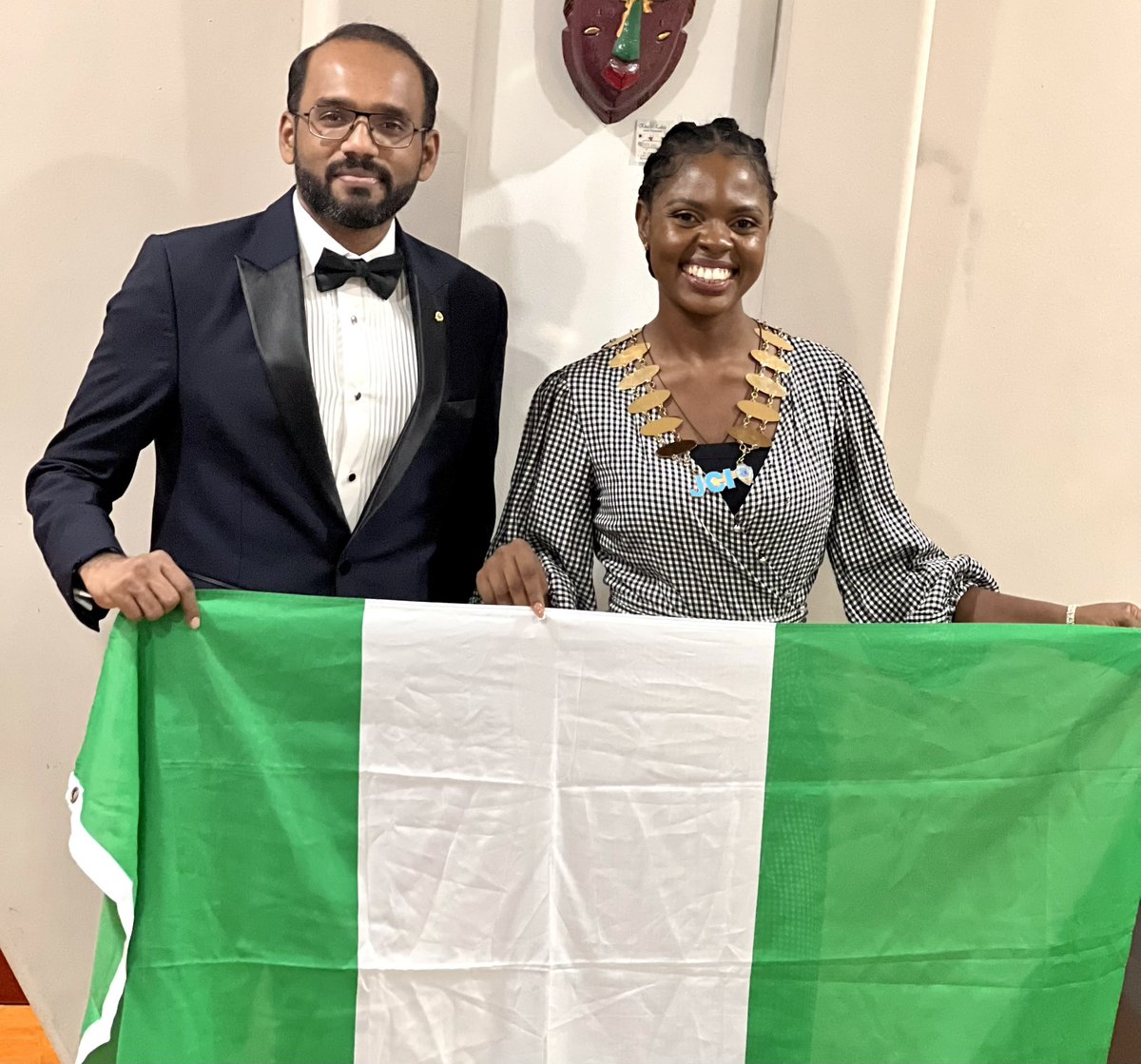 Empowered by my root 🇳🇬, standing as a Global Ambassador!✨

#SEE
#InspireTheFuture
#JCINigeria
#NPM2024
#letsmakeadifference 
#JCI