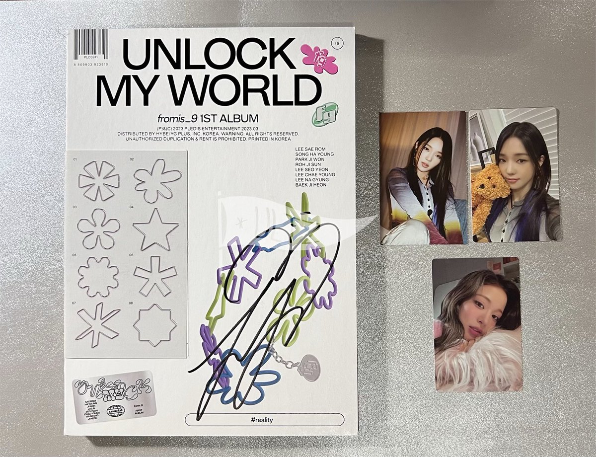 ultzcart's tweet photo. 🚩 #FROM_NOW SALE wts lfb onhand ph #ultzells 

fromis_9 - MWave Signed Album [Unlock My World] (Unsealed w/ complete inclus)

🍀 Jisun
🍀 Seoyeon

₱2.6k / ₱2.5k if payo
DOP: 3 days

mop: gcash / bpi
mod: sco / ggx
comment or dm

🏷 fromis_9 fromis umw mwave signed https://t.co/vBiv6vf4BW