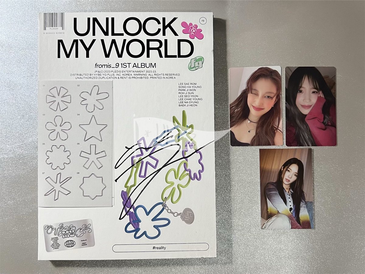 ultzcart's tweet photo. 🚩 #FROM_NOW SALE wts lfb onhand ph #ultzells 

fromis_9 - MWave Signed Album [Unlock My World] (Unsealed w/ complete inclus)

🍀 Jisun
🍀 Seoyeon

₱2.6k / ₱2.5k if payo
DOP: 3 days

mop: gcash / bpi
mod: sco / ggx
comment or dm

🏷 fromis_9 fromis umw mwave signed https://t.co/vBiv6vf4BW