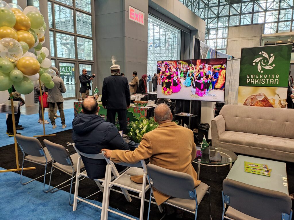 ⭕️ Pakistan unveils its tourism potential at Travel and Adventure Show, New York

#Pakistan Tourism Development Corporation (PTDC) in collaboration with Provincial tourism departments, Trade Development Authority of Pakistan (TDAP), Pakistan Counsel General at New York and…