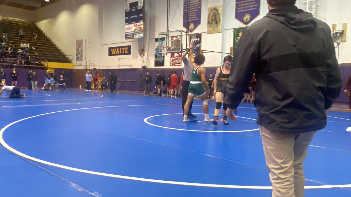 Took 🥇 place at the Toledo Waite Invitational going 6-0 beating some wrestlers from Michigan. 
<a href="/ECHSAthletics/">Elyria Catholic Athletics</a> <a href="/ECHSPanthers/">Elyria Catholic High School</a> <a href="/ElyriaCTSports/">ChronicleT Sports</a> <a href="/ShaunBennettct/">Shaun Bennett</a> <a href="/MarkMoos4/">Mark Moos</a> <a href="/mickburnett02/">Mick Burnett</a>