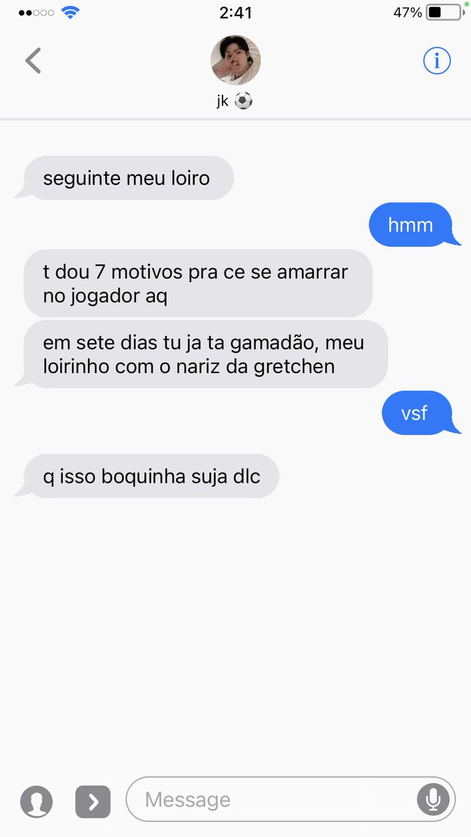 jminieblue's tweet photo. media au, concluída. | #jikookau  ⚽️

Onde jimin vai com os amigos ver o jogo da Seleção Brasileira. 

Ou onde ao tentar fazer um gol, o jogador JK acaba dando uma bolada na cara de um loirinho que estava na arquibancada. https://t.co/GzCMicqxc5
