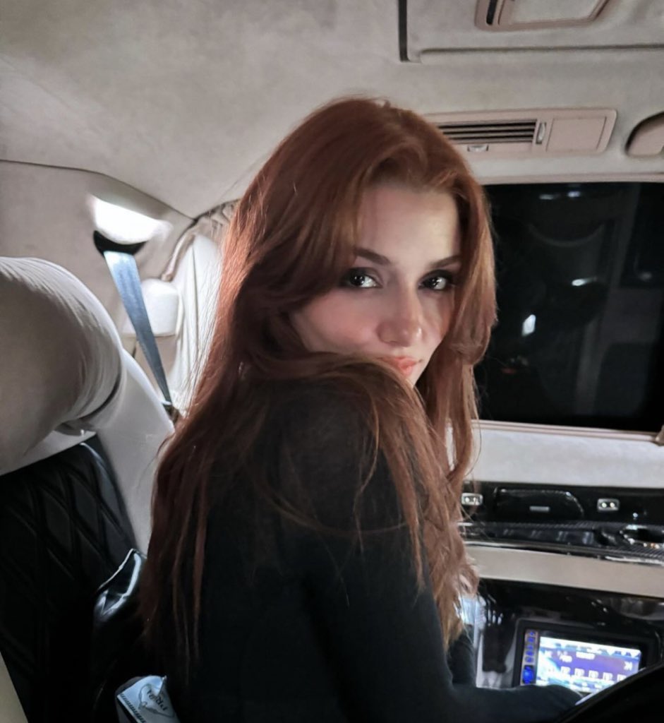 ASKİMMMMMMM YUKSELMEYİ ÖZLEMİŞİM RESMEN KUSURSUZSUN SEKSİLİGE BAK ERİDİMMM❤️‍🔥🌹❤️‍🔥🌹❤️‍🔥