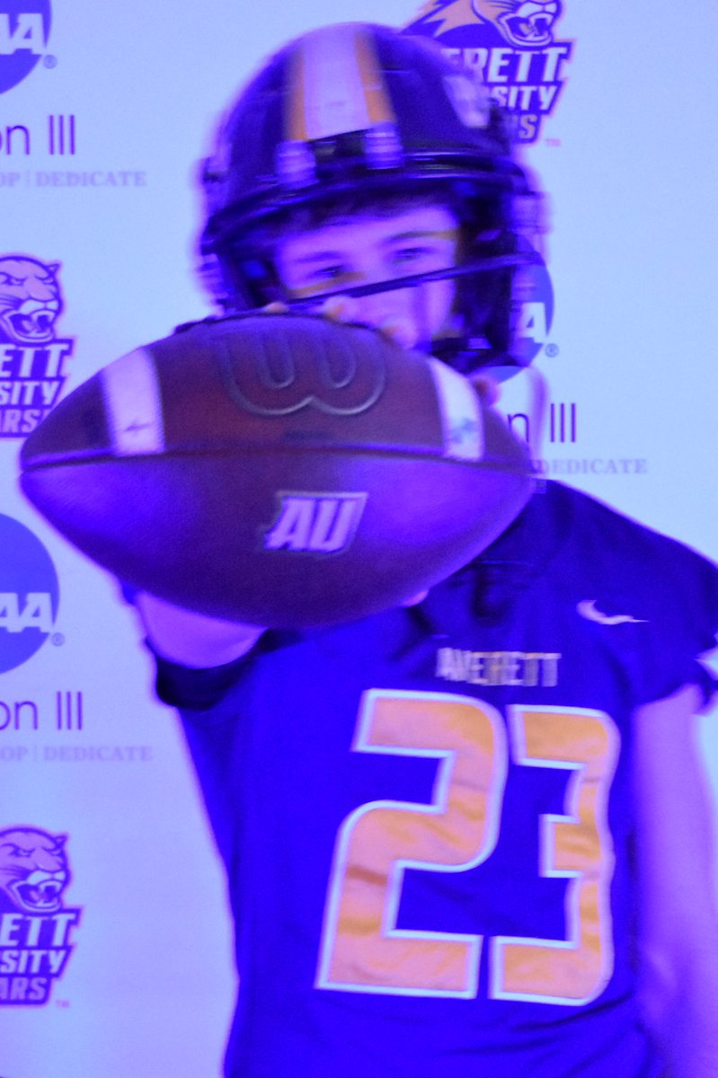 Thank you <a href="/AverettFootball/">Averett Football</a> and <a href="/coachphenry/">Coach-Patrick Henry</a> for having me for an official visit! #REAL

<a href="/CoachHowellVA/">#OneonOneKicking_VA</a> 
<a href="/OneOnOneKicking/">OneOnOne Kicking Camps🏈</a> 
<a href="/CosbyTitansFB/">Cosby Titans Football</a> 
<a href="/Coach_Wild/">Josh Wild</a>