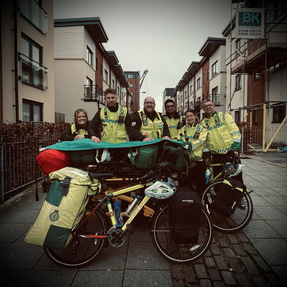 leightontb's tweet photo. Busy inaugural @WastMrt shift in the port #youknowsit covering @NewportCounty and the city centre economy. Lovely to bump into #teamWAST CRU https://t.co/RMJNLO8LA5