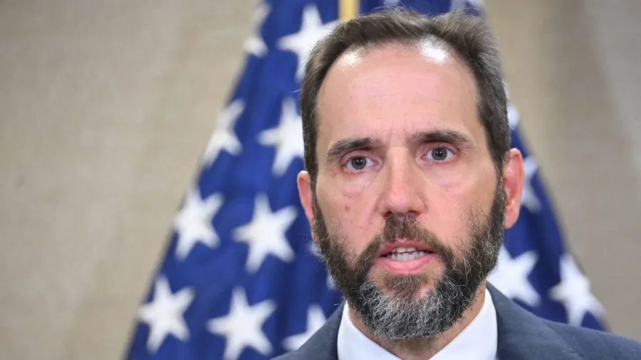 The Hill tweet media