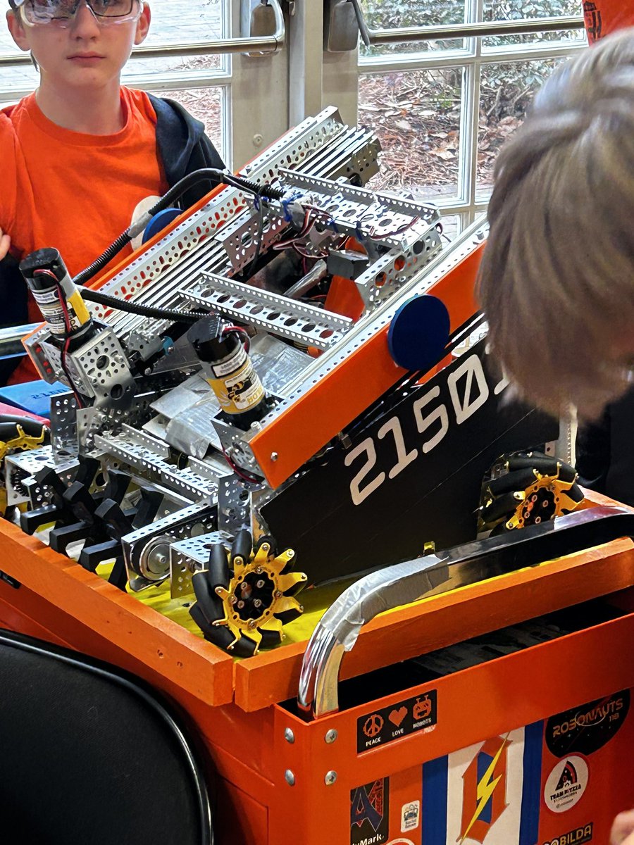 And we are off! A rough start with a loss in our first match as our claw mechanism needed calibration. We fixed it during lunch and look forward to being better in the next match.