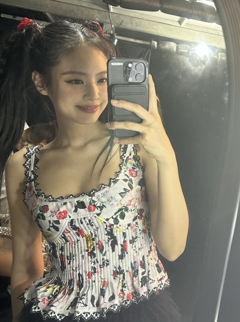 ‏ْ (@jnsource) on Twitter photo 