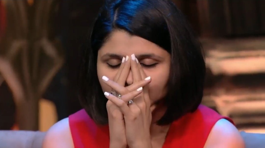 DurrrRahoo's tweet photo. I would like to appreciate this girl honestly,,,the way she was supporting her sister all way out👏🏻

CARPE DIEM MANNARA
#MannaraChopra #MitaliHanda https://t.co/REPL2xv0T1