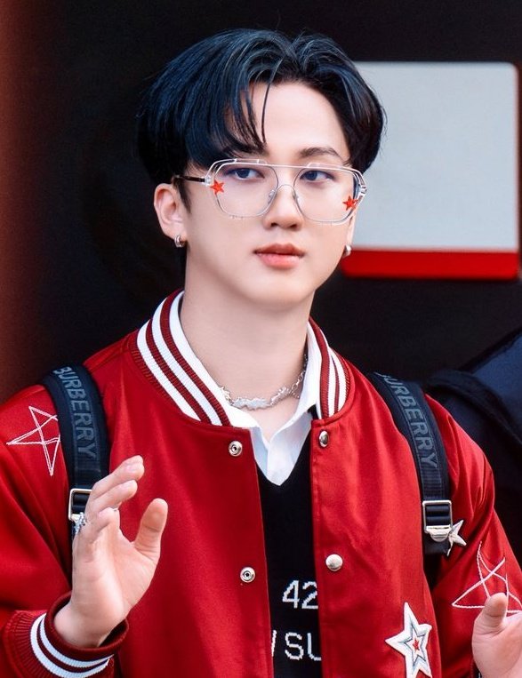 AratakiBinnie's tweet photo. ⭐────⭐────⭐

HELLO, ARATAKI BINNIE HERE IN THE FLESH, although I have many names...

Come meet my gang and let's have some fun :D

⭐────⭐────⭐ https://t.co/Tw8keAQ730