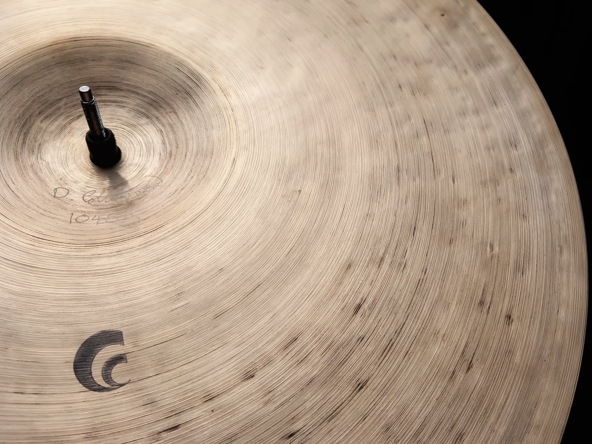 davecollingwood's tweet photo. A closer look at my most recent handmade 16" Crash, available now in the sale at £189 with free shipping worldwide. Buy any 2 cymbals from my site for 20% off your entire order. Each cymbal listing features a full video demo. https://t.co/gMFxIKDFIA