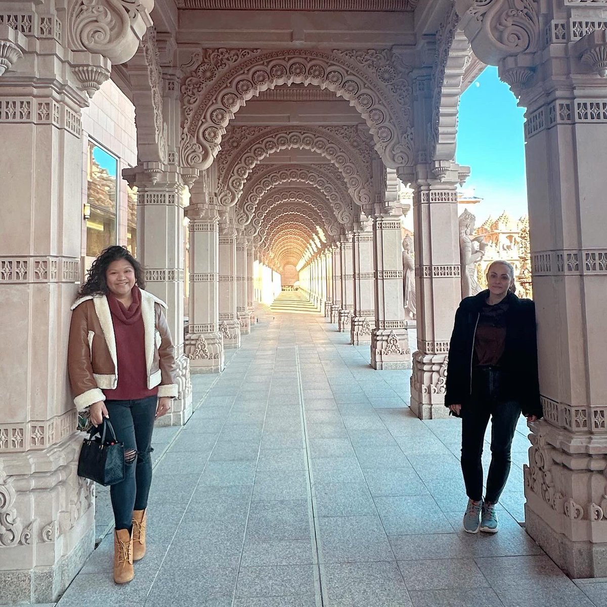 JamieSarmiento's tweet photo. Hands down one of my favorite days. What a beautiful place. 💕 https://t.co/g0Bp0v0Jn8