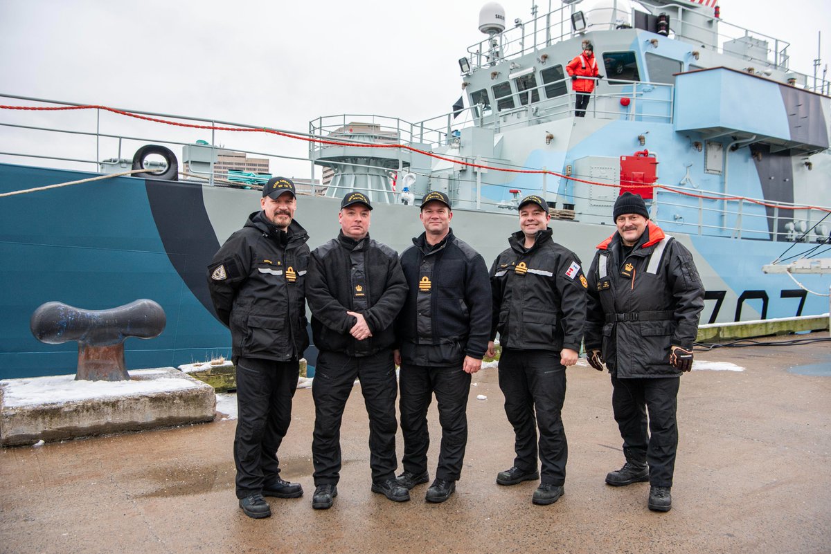 Fresh paint. 🪄 #HMCSGooseBay returns to HMC Dockyard #Halifax, painted in an Admiralty Paint Schematic, which was initiated in 2020, as a tribute to our sailors who fought in the #BattleOfTheAtlantic. #HMCSMoncton and #HMCSCalgary (soon!) have these paint schemes