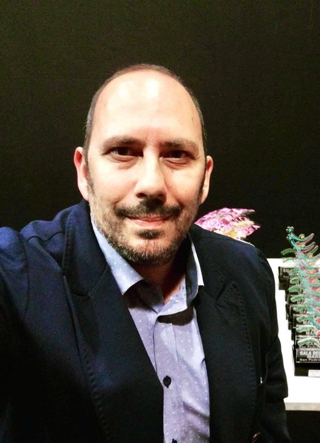 Nuestro más sincero pésame a Familiares y amigos de Enrique Moreno. Gran profesional y mejor persona.