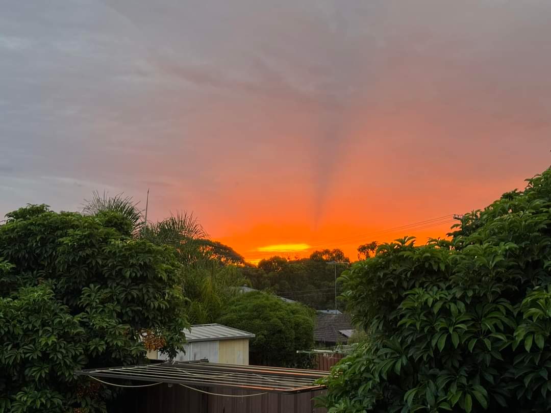 A fine sunset over Western Sydney (photo courtesy: my friend MS Narayan).