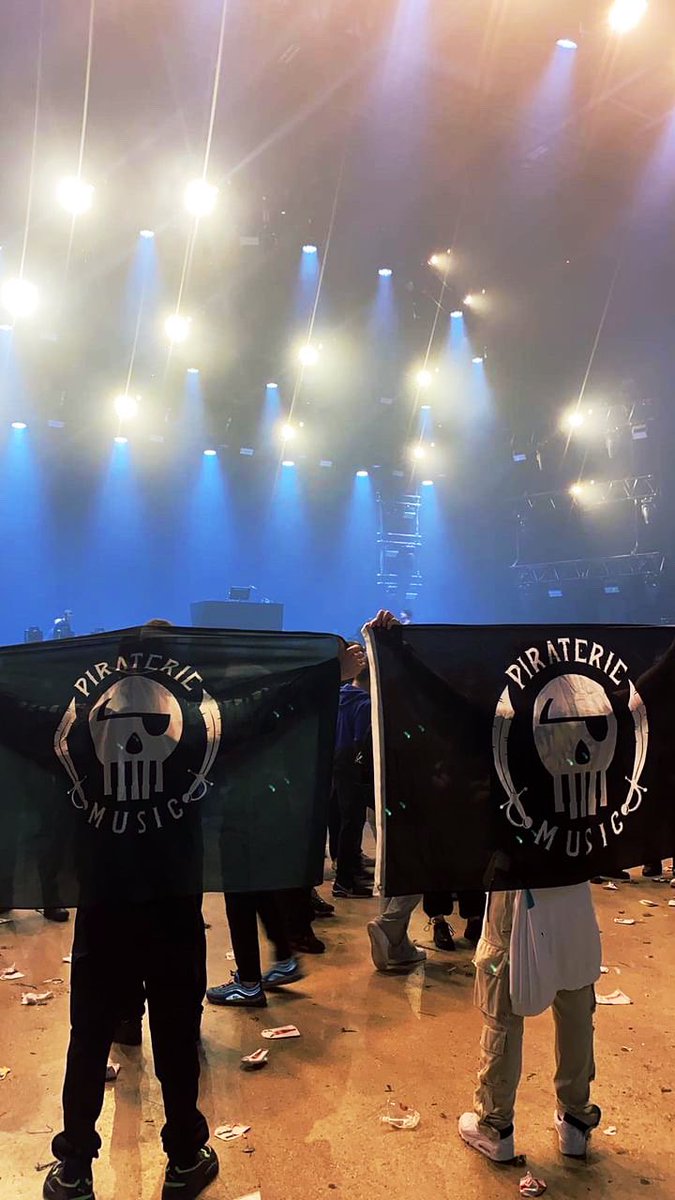 boobamedia1's tweet photo. Rejoignez-nous. 🏴‍☠️ https://t.co/Vj6TGUZmPN