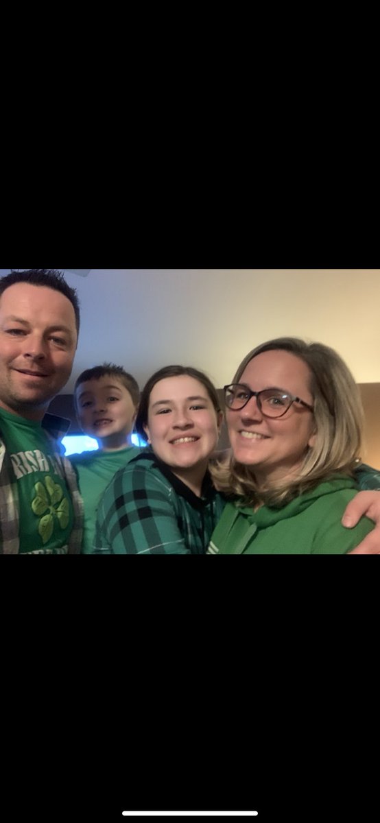 Rickcookfive's tweet image. Happy Birthday Shannon!!!!