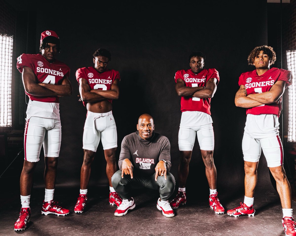 BOOMER SOONER ‼️‼️ ⁦<a href="/CoachEmmett/">Emmett Jones</a>⁩