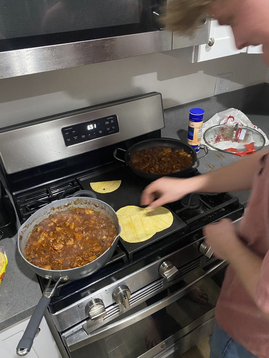 ribbibbit's tweet photo. Al Pastor in LA https://t.co/aM93RrEnOx