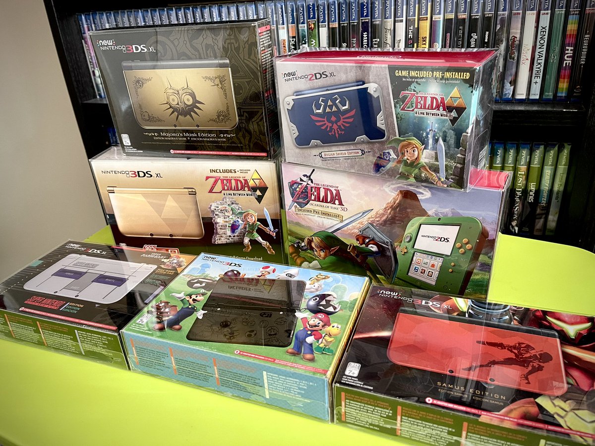nickportman's tweet image. I used to have a problem where I constantly preordered new special edition Nintendo 3DS ‘s whenever they were announced. This is one subset of my collection with no regrets 😍😍😍 #Teamhandheld #videogames