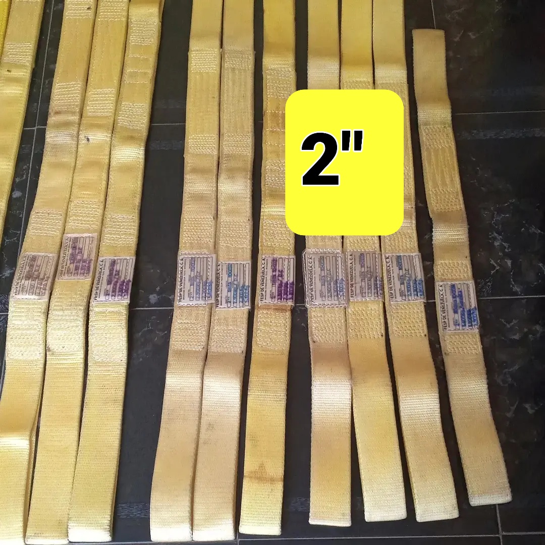 Zulia. DISPONIBLE 4 ESLINGAS DE IZAMIENTO DE CARGAS DE 2"X1mts. 2 capas
Precio Regular $.58 c/u
PRECIO PROMO OFERTA $48 c/u
PROMO OFERTA 4x$172
Nuevas.Certificadas.Capacidad de Carga "U"5.800Kg.  Vertical: 2.900Kg
Hacemos entregas personales Maracaibo San Fco. 
telef. 04146646406