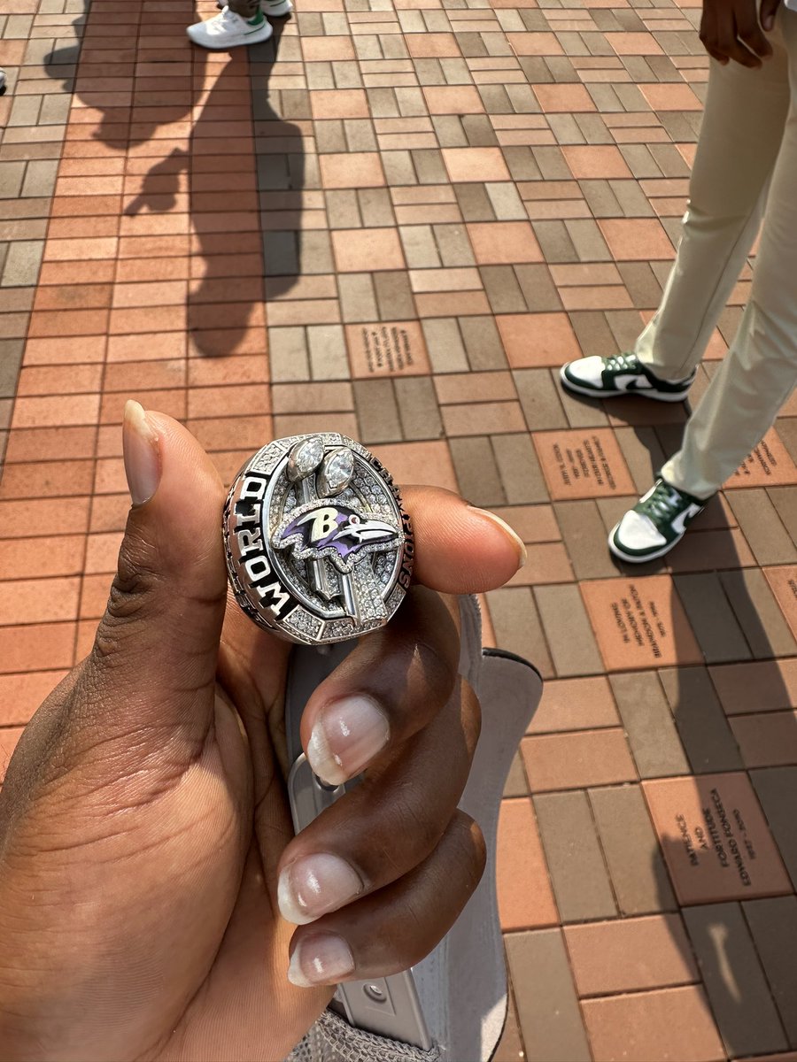 #GoRavens 💜🤷🏾‍♂️😂 <a href="/CoachTStreet/">Tommy Streeter Jr</a>