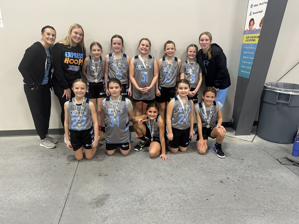 Express Basketball tweet media