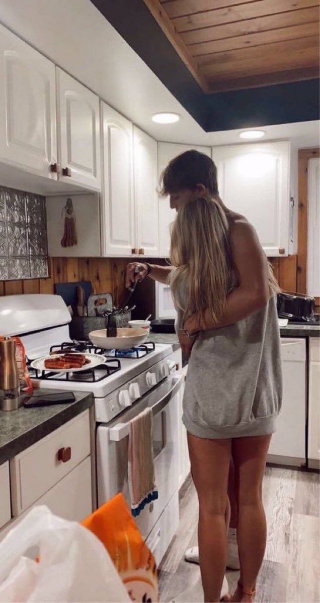 esto >>>>>>> salir de fiesta