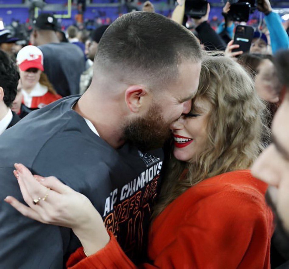 eratourpics ★ (@eratourpics) on Twitter photo 