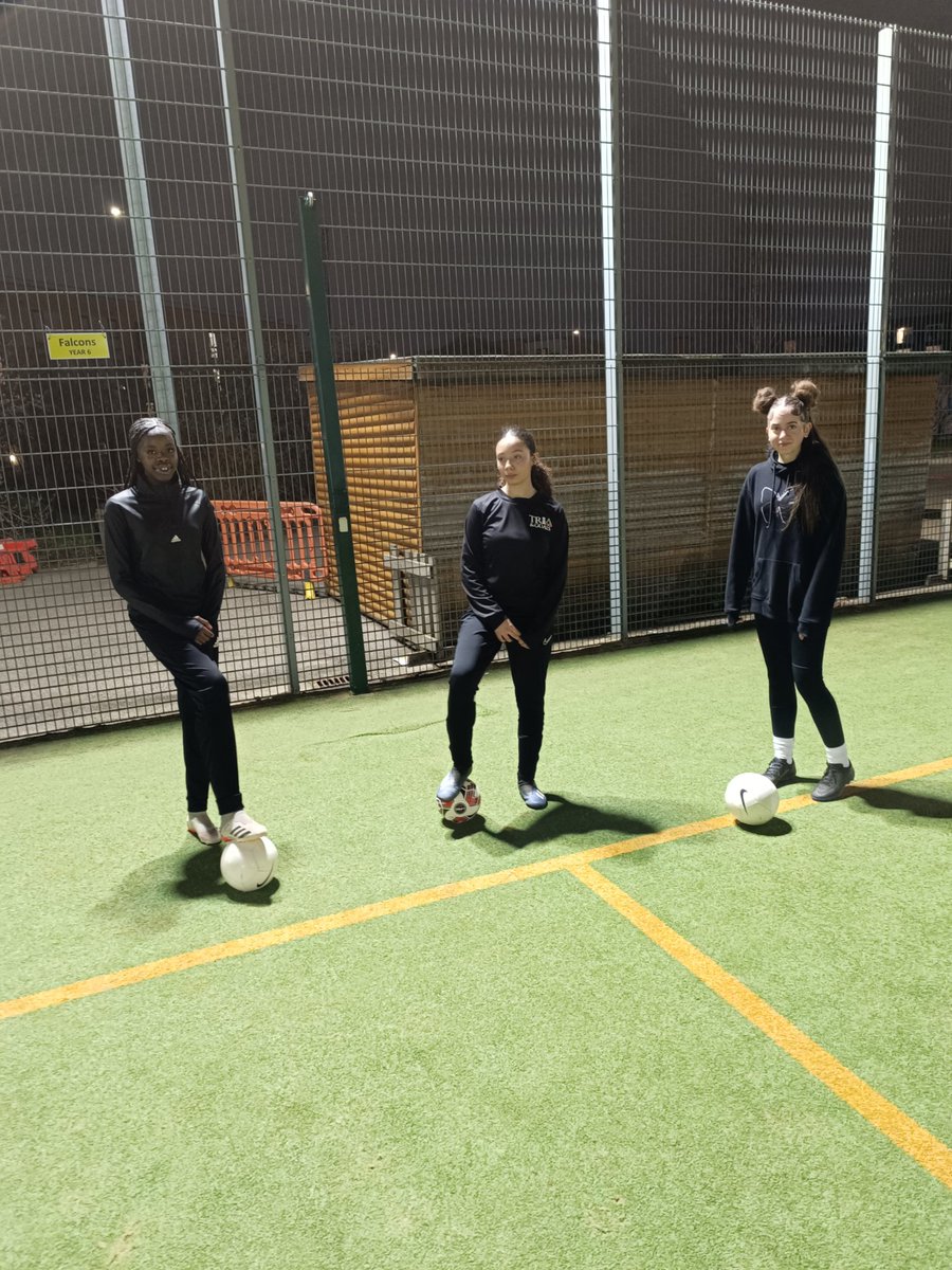 Triangoals's tweet photo. Supporting the vision
Together with @lbbdcouncil  @barkingsports4change https://t.co/YFYkeWpoJS