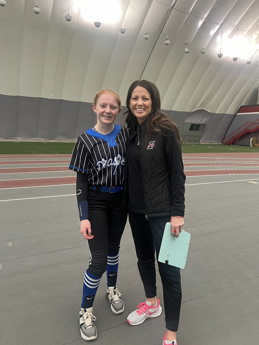 shout out to <a href="/UIndySoftball/">UIndy Softball</a> for running a great camp today. i had a great time and hope to come back soon! <a href="/coachferrell15/">Ben Ferrell</a> <a href="/Coach_Zimny/">Z</a> <a href="/12thSports/">12th Region Sports Network</a> <a href="/whiteravenmedia/">White Raven</a> <a href="/LCFB_Recruiting/">Lincoln County Patriots College Recruiting News</a> <a href="/ProspexKy/">prospex ky</a> <a href="/SayJ2123/">Sarah Jordan</a>