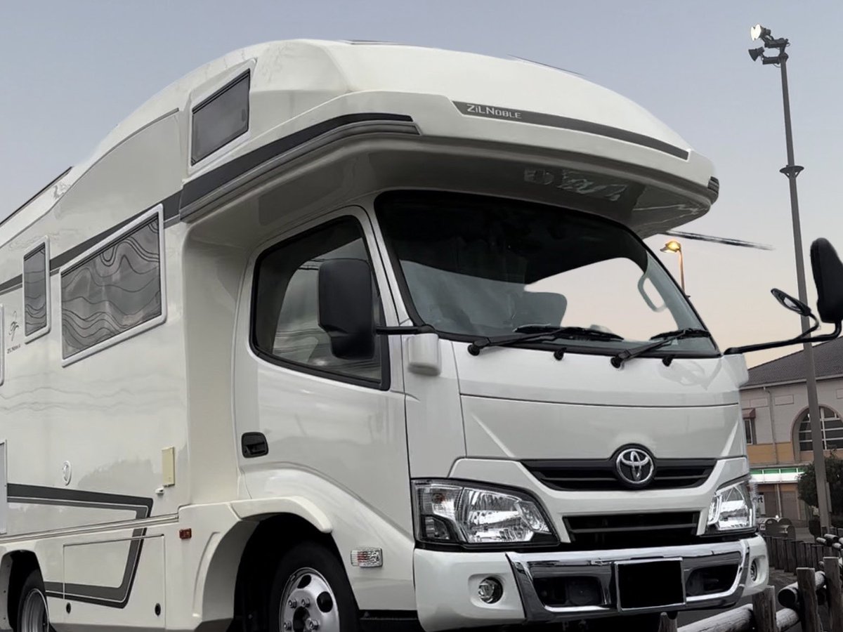 vanBeelife tweet media