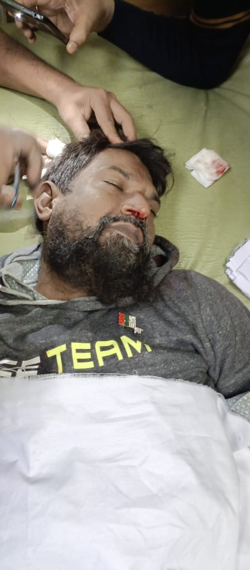 AliSuMiOfficial's tweet photo. ناظم آباد 2 نمبر پر ایم کیو ایم پاکستان کے این اے آفس پر پیپلز پارٹی کے دہشت گردوں کا حملہ اور فائرنگ 
یوسی 48  کے انچارج فراز بھائی سر پر گولی لگنے سے شہید 
#Karachi #Election2024 @faisalsubzwari @KamalMQM @AnisMQM @AteebFurqan @AbdulAbwaseem @DFSMQM @aasia_ishaque https://t.co/K3i4b6p1cE