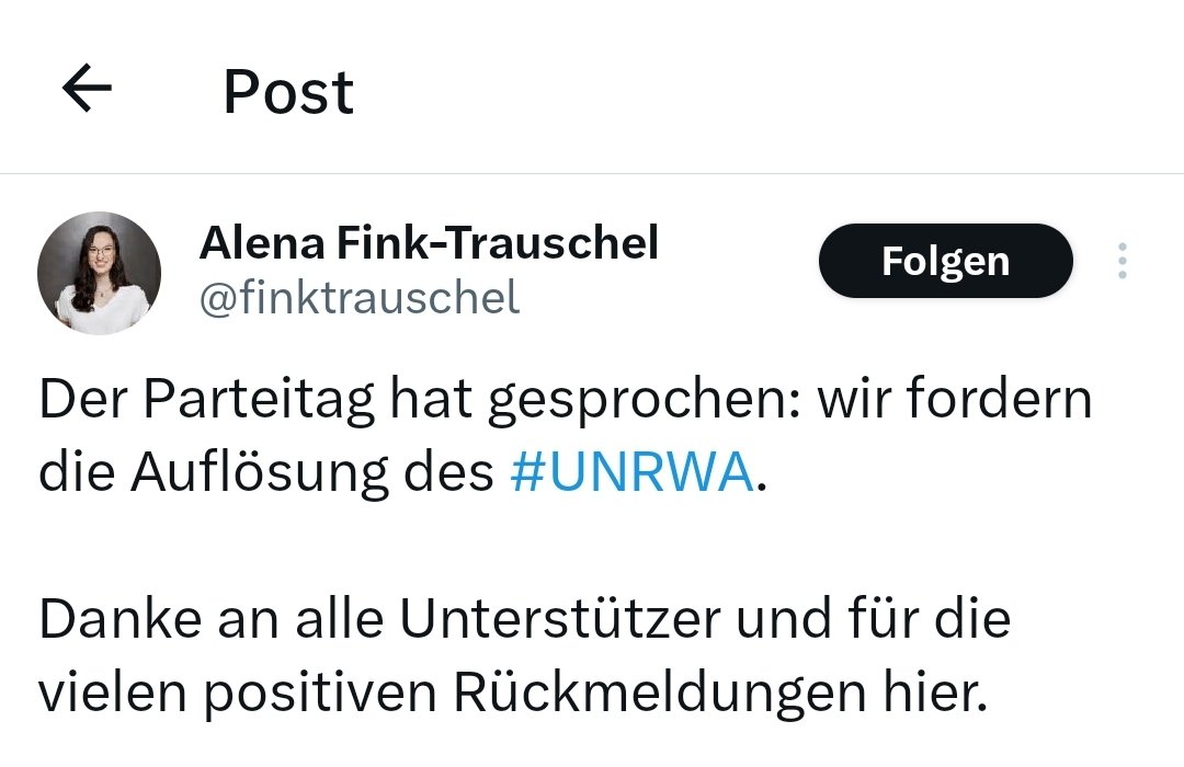 ju_khatib's tweet photo. In Gaza sind 26.000 Menschen getötet worden, 90% der Bevölkerung wurde vertrieben und die Mehrheit hungert.

Und was fordert die FDP? Nicht etwa ein Ende des Kriegs oder humanitäre Hilfe, sondern die Auflösung der Organisation, die die Menschen in Gaza am Leben hält. https://t.co/VZqAEWWyVs