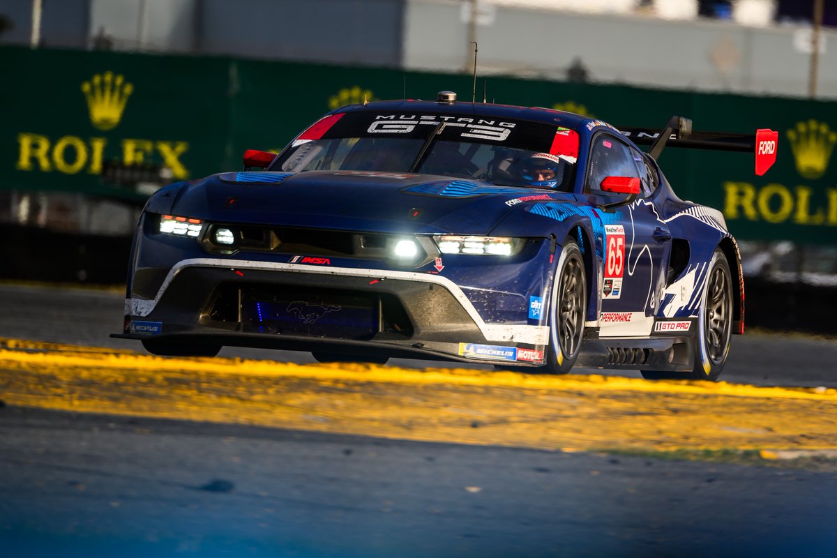 Race 1 ☑️ The Ford Mustang GT3 made its global racing debut at the Rolex 24 at Daytona. After 22 hours of battle, the #65 retired with damage. The #64 Mustang made it home, taking the chequered flag in sixth place in the GTD PRO class. To start a race programme with a 24-hour…