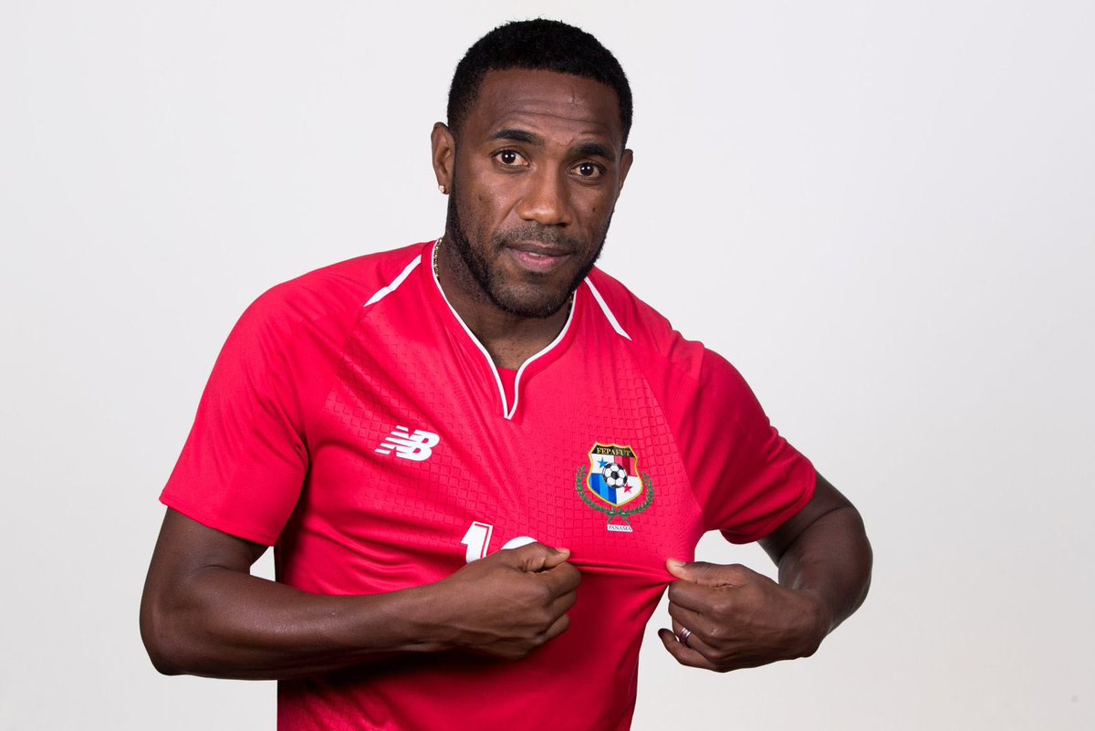 Con gran pesar, nos despedimos de Luis Carlos 'Matador' Tejada, el legendario goleador de la Selección de Panamá. Su legado en el fútbol panameño perdurará para siempre. Descansa en paz. 🇵🇦🕊️