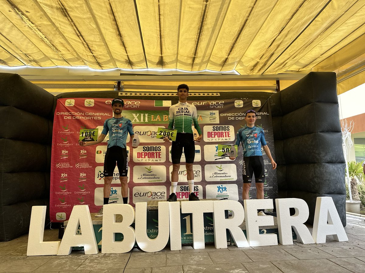 Antes de empezar nueva  temporada, probando fuerzas 
 en 🚴🏻‍♀️🚴🦅🦅
LA BUITRERA - XII DESAFÍO
Castuera (BA)