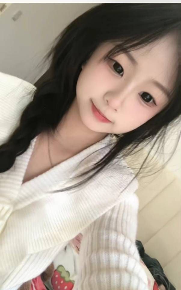 suzou66's tweet photo. 吴江三里桥 娇小萝莉 18岁  
#苏州女s  #苏州线下 
#苏州        #苏州楼风
#苏州资源  #苏州美女 https://t.co/wrC9mIJxWQ