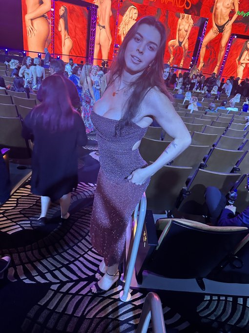 Was so nice meeting everyone last night. And making so many new friends over the last week! https://t