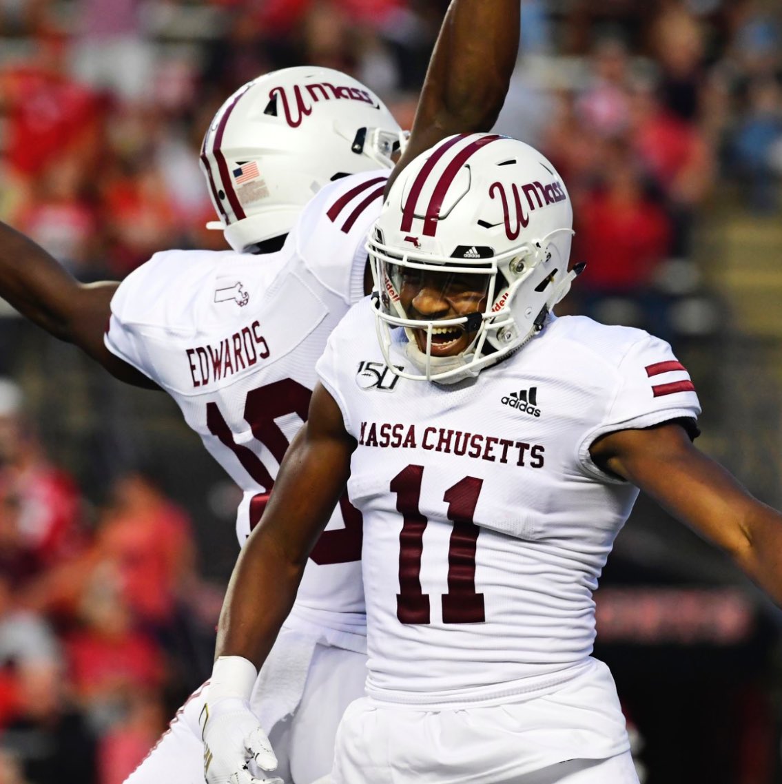 JJMontanez6's tweet photo. Galatians 6:9 -So let’s not get tired of doing what is good. At just the right time we will reap a harvest of blessing if we don’t give up.

✞ God is great! Blessed to receive an opportunity to play @UMassFootball 🔴⚪️! https://t.co/rTm5s7Sw9w