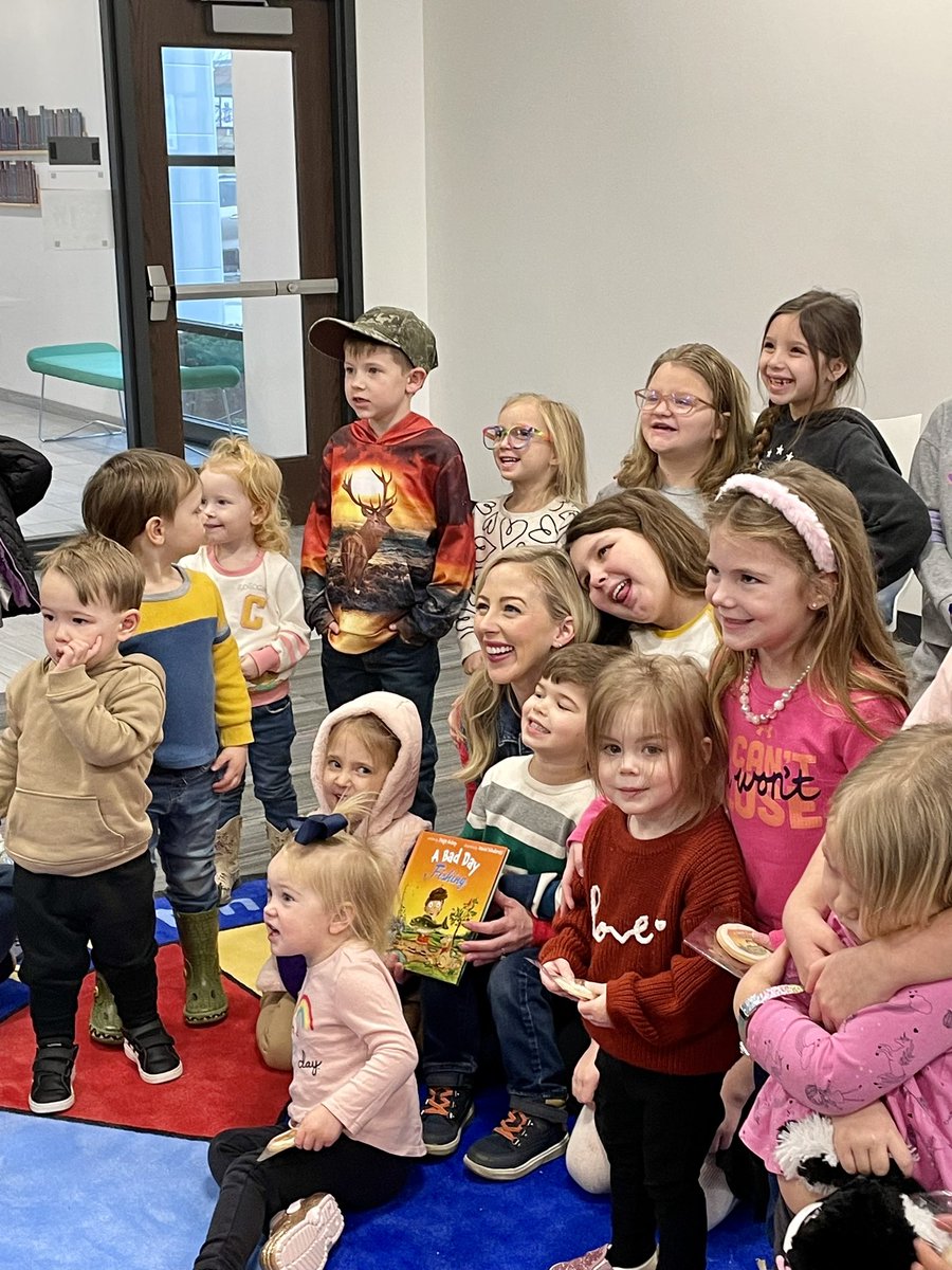 I had the best morning reading “A Bad Day Fishing” at the Sullivan Library. Thank you to all the families who joined us for story time! #localauthor #childrensbook #kidlit #turnthepagewithpaige