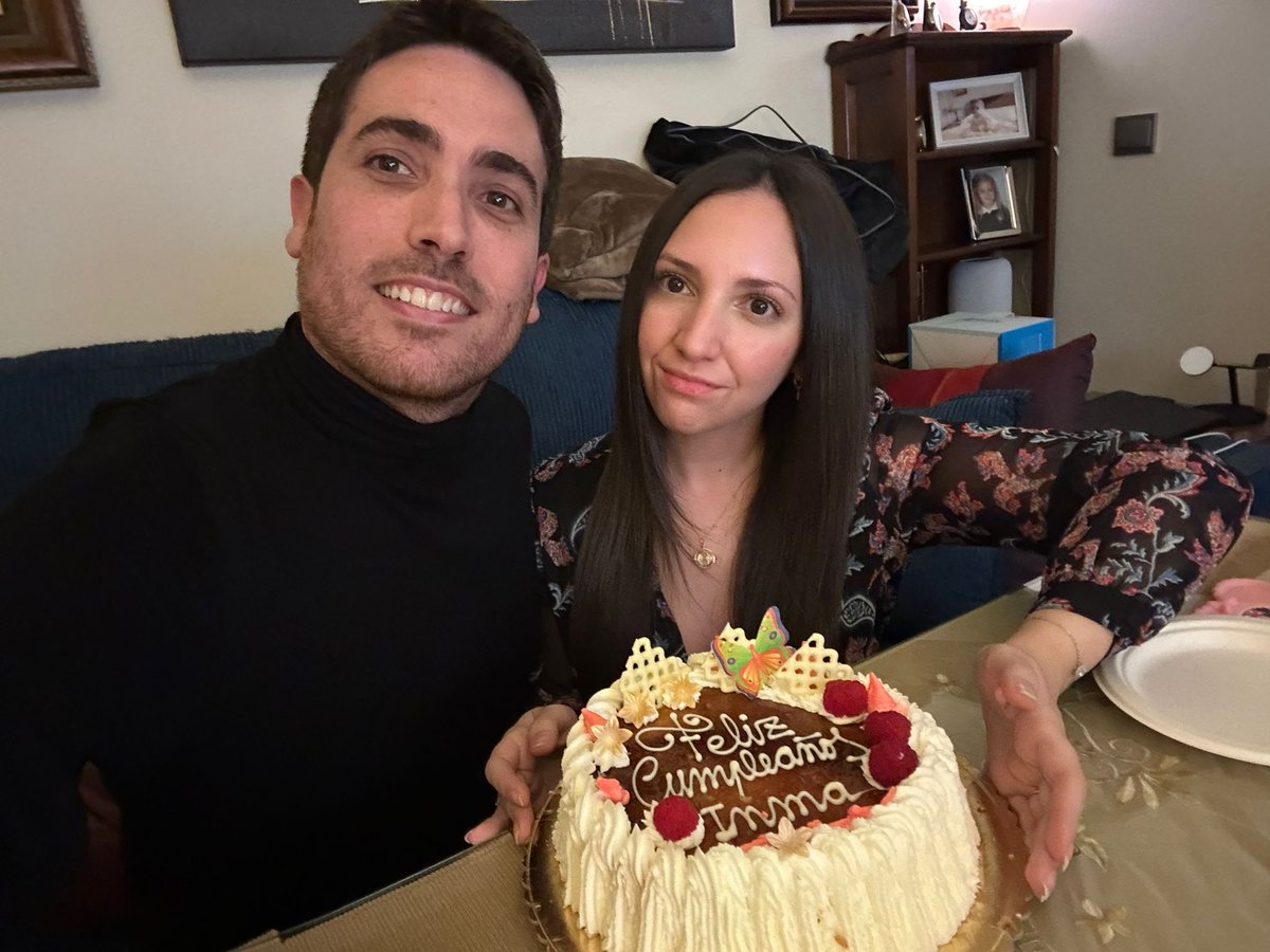 Francisco Perez (@fran_cloudy) on Twitter photo No podía quedarme sin felicitarla en esta red social que tanto nos ha dado. Muy feliz cumpleaños, mi <a href="/MoonlightYun/">Inma de Rivia</a> 😍 No podía quedarme sin felicitarla en esta red social que tanto nos ha dado. Muy feliz cumpleaños, mi <a href="/MoonlightYun/">Inma de Rivia</a> 😍